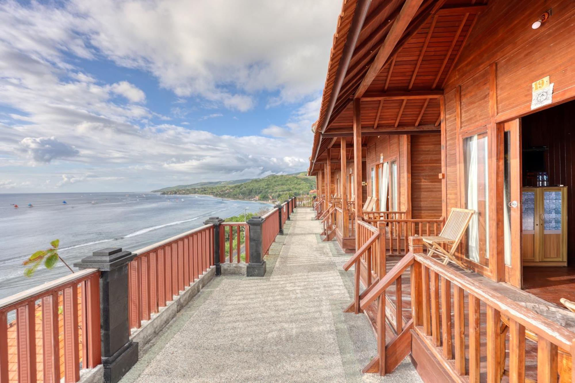 Manta Cottage Seaview Plus Batununggul Exterior foto