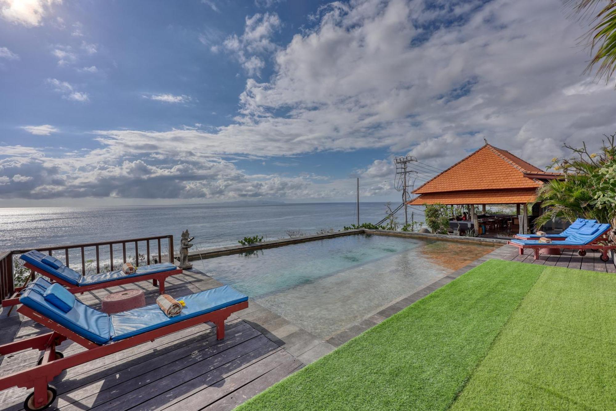 Manta Cottage Seaview Plus Batununggul Exterior foto